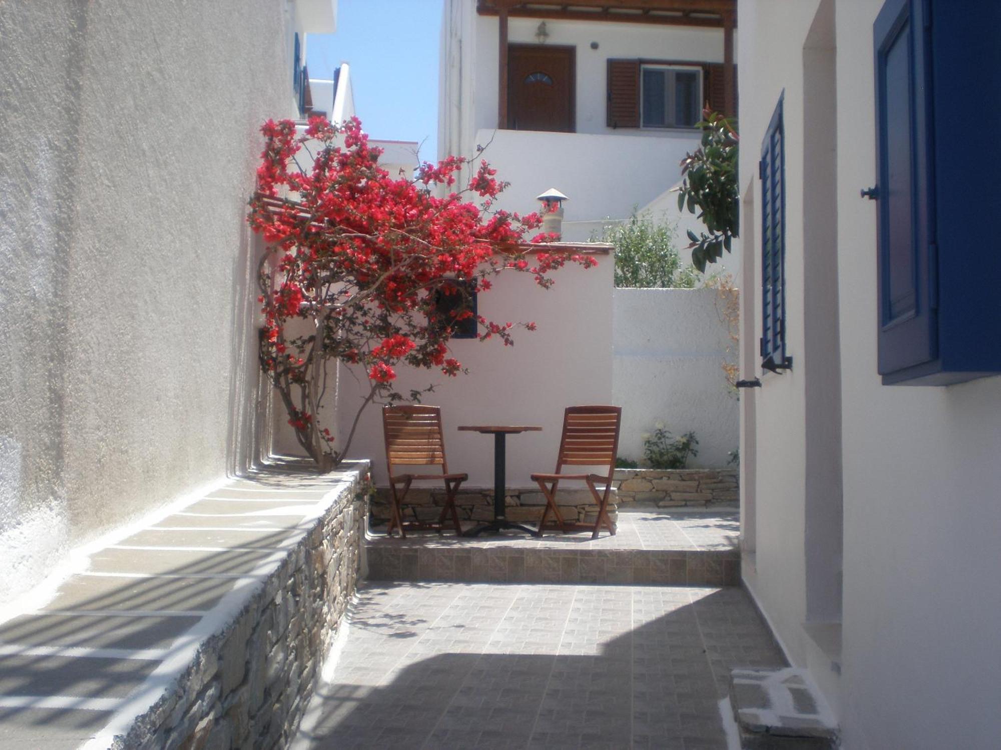 Armonia Pension Chora d'Ios Extérieur photo