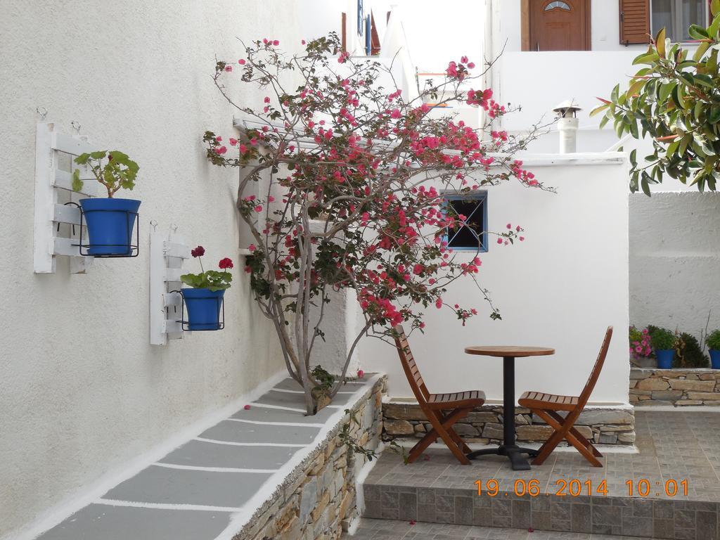 Armonia Pension Chora d'Ios Extérieur photo