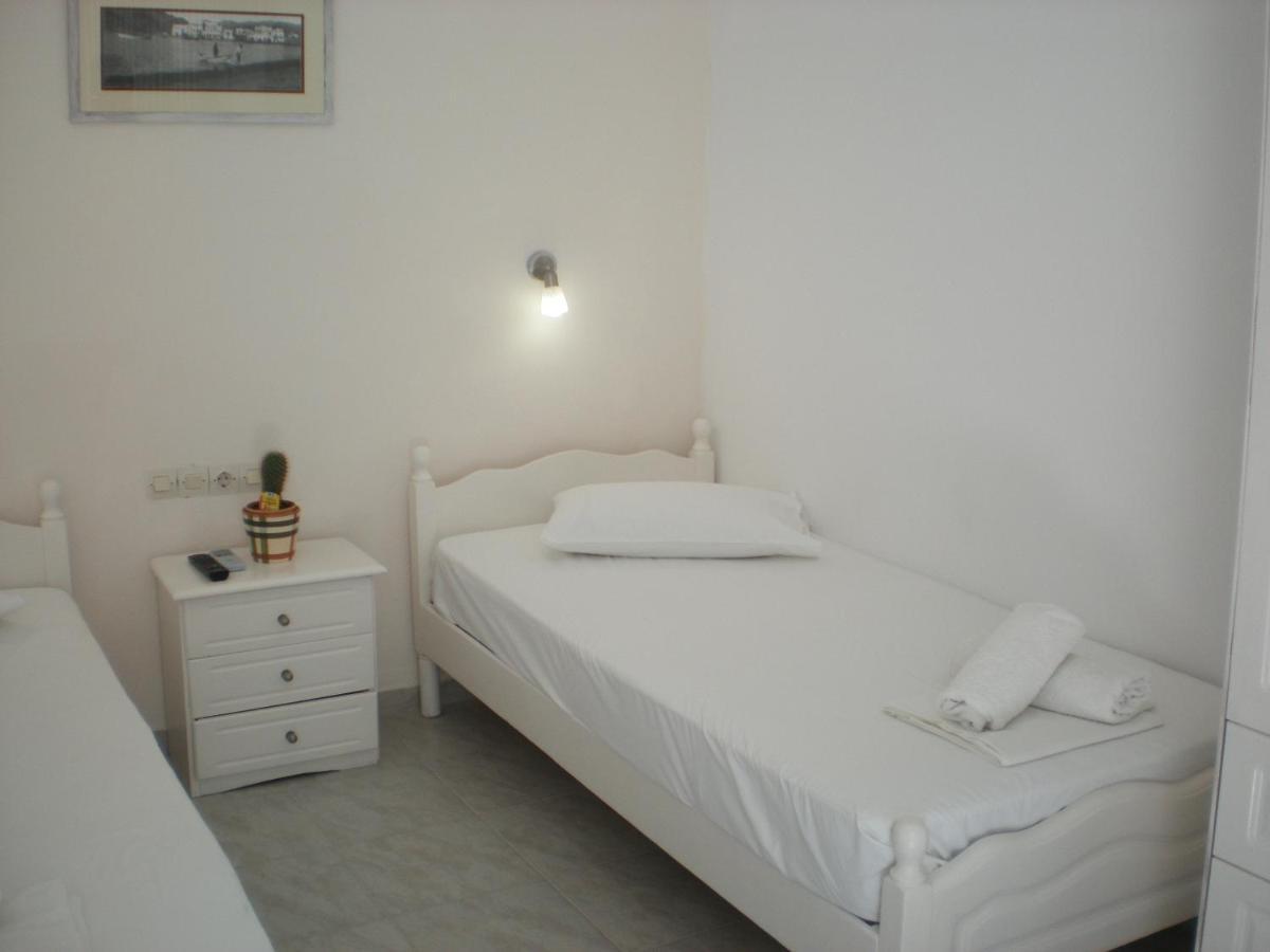 Armonia Pension Chora d'Ios Extérieur photo